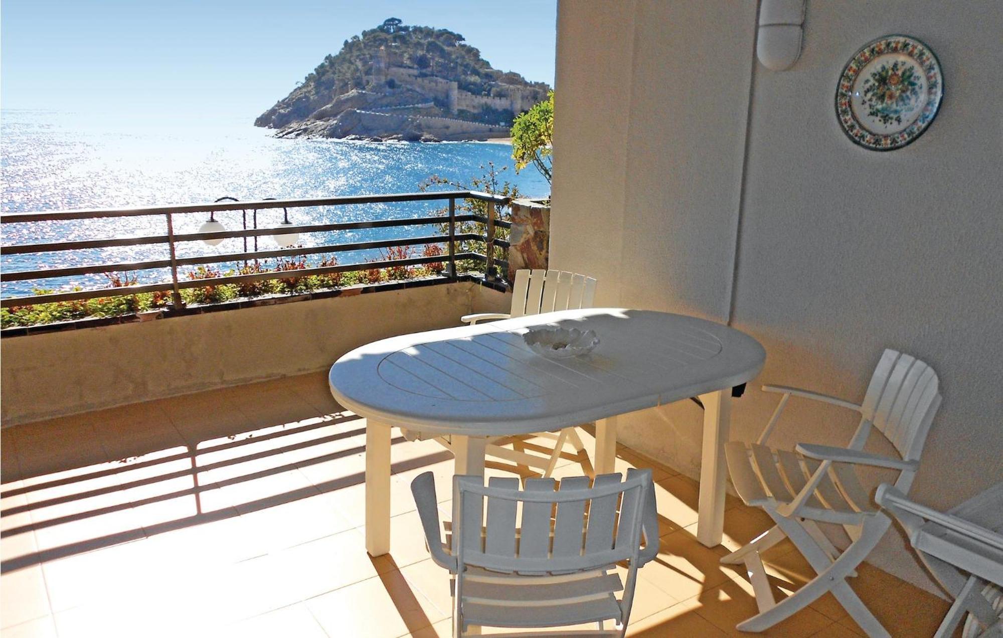 Stunning Apartment In Tossa De Mar With Wifi Eksteriør bilde